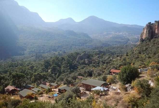 Antalya'da Torosların Gölgesinde Kaybolan Şehir