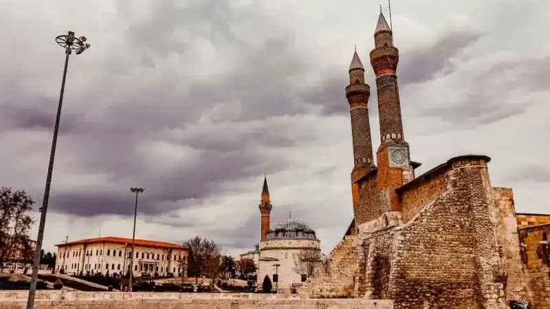 Bayramda nüfusu en fazla artan iller belli oldu