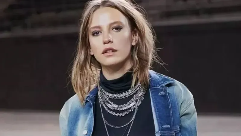 Serenay Sarıkaya'dan duygusal bayram mesajı paylaşıldı!