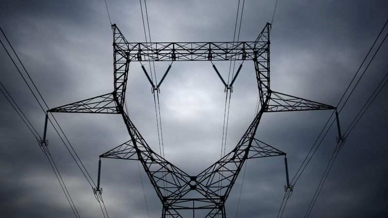 <p>08:30 – 09:30<br />Gelendost: Afşar Köyü<br />Merkez: Hızırbey (1548, 1550 Sk.)</p>
<p>09:00 – 16:00<br />Keçiborlu: Merkez Cumhuriyet, İlyaskurt, Kuşçular, Orta Cumhuriyet, Orta Kurtuluş, Tepecik, Yeni Yaka, Yeni Mh.; Senir Köyü (Cumhuriyet, Orta, Yeni Mah., Yirçe Yolu Sk.)<br />Merkez: Çünür Mah. (270 Cd., 273 Cd.), Merkez genel bölge<br />Senirkent: Başköy Köyü, Büyükkabaca Köyü (Sultan Süleyman Mah. Çaylak Küme Evleri)</p>