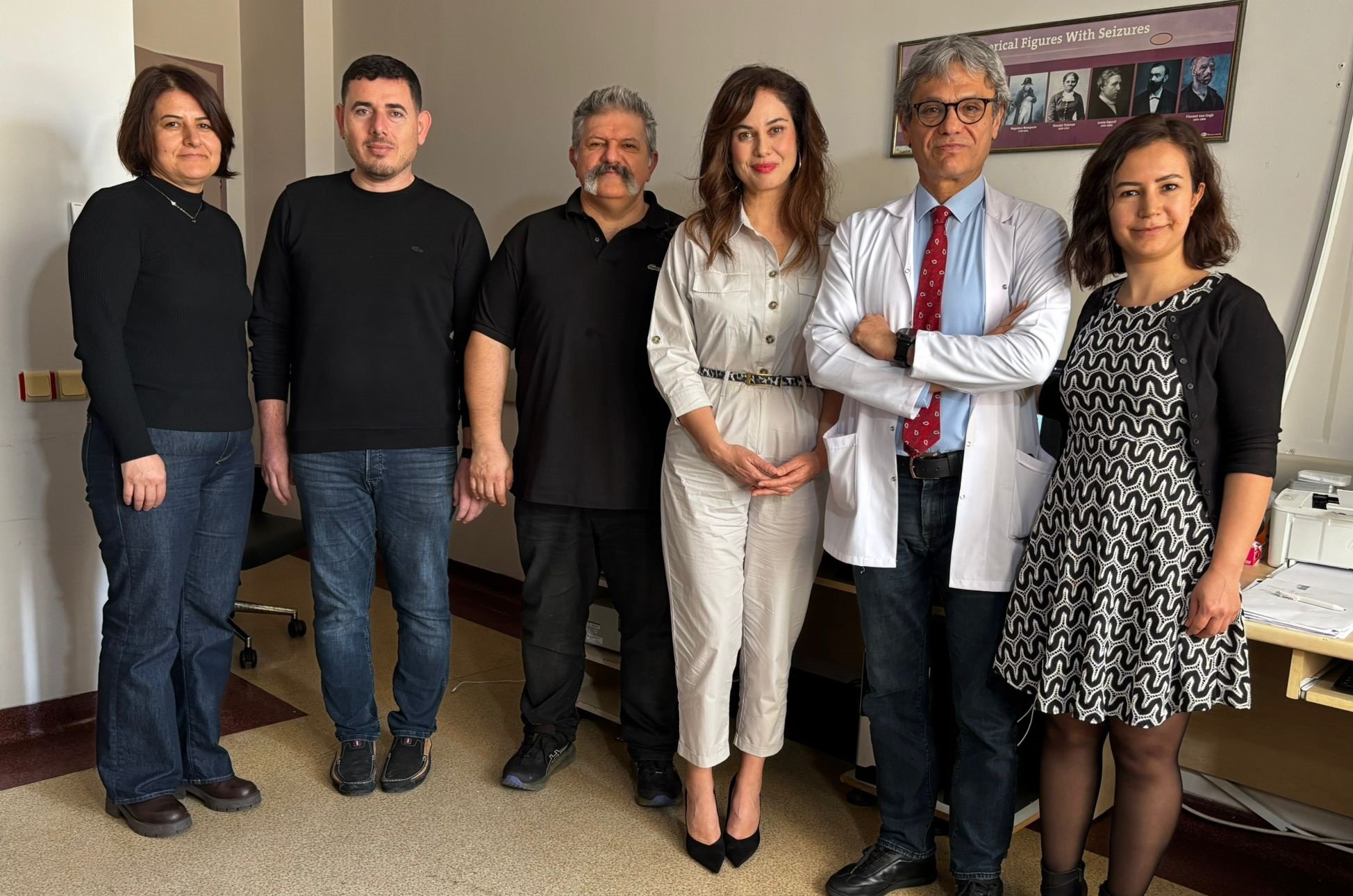 E P I L E P S I I L E M U C A D E L E E D E N 3 H A S T A F A R K 1184566 351947