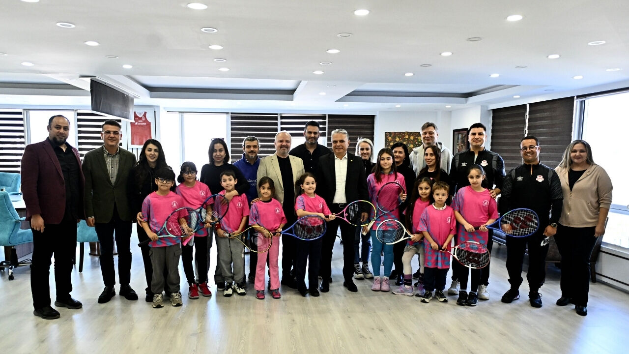 Muratpaşa’nın Tenis Performans Takımı Turnuva Hazırlığında