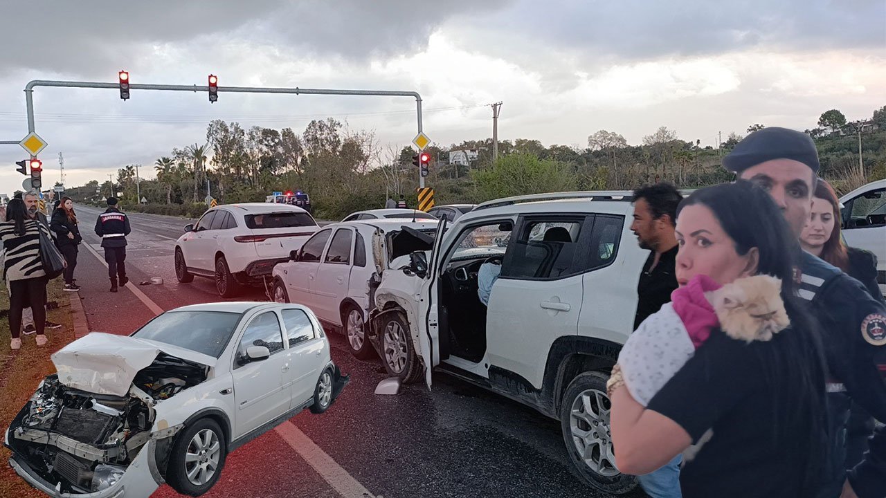 Antalya'da kırmızı ışıkta zincirleme kaza: 4 yaralı
