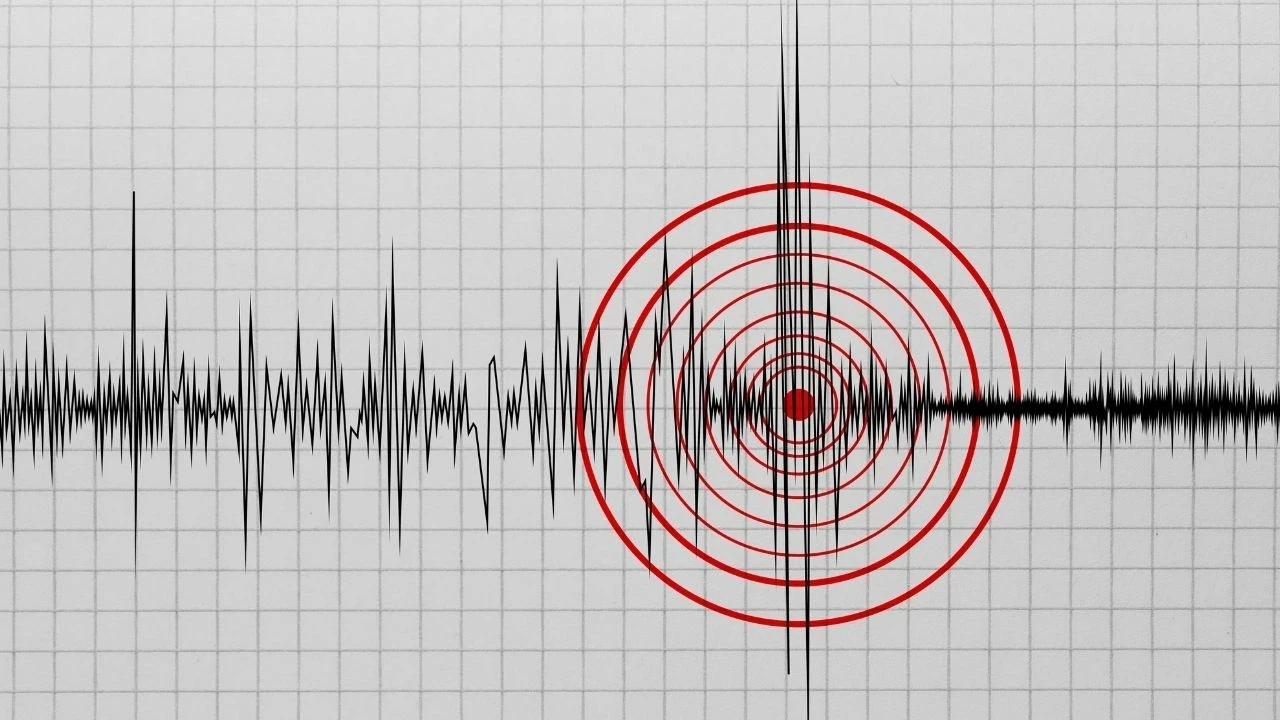 Antalya’da korkutan deprem!