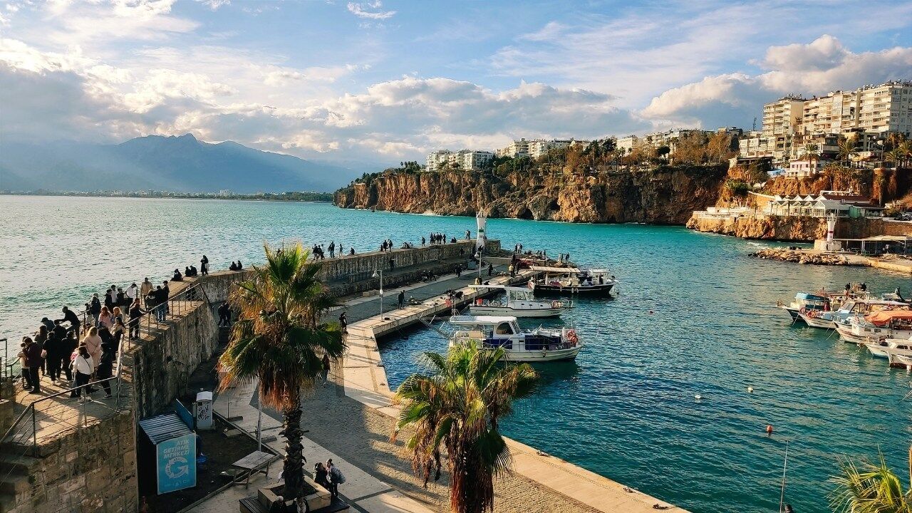 Antalya Yat Limanı