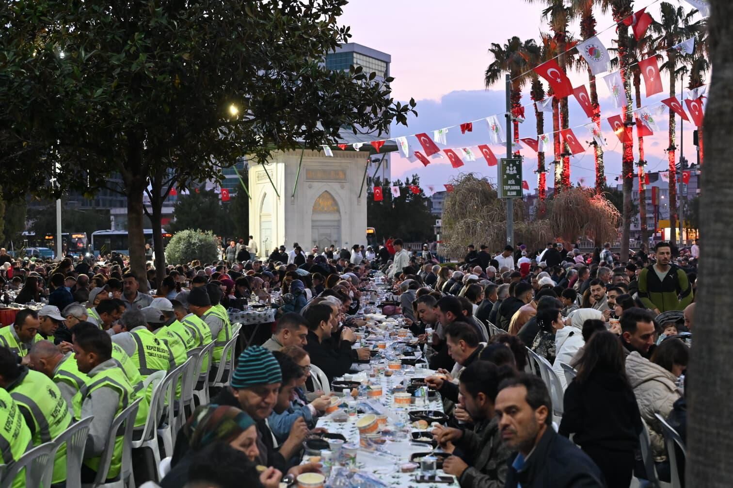 Kepezden Kadir Gecesinde 5 Bin Kisilik Birlik Sofrasi 10