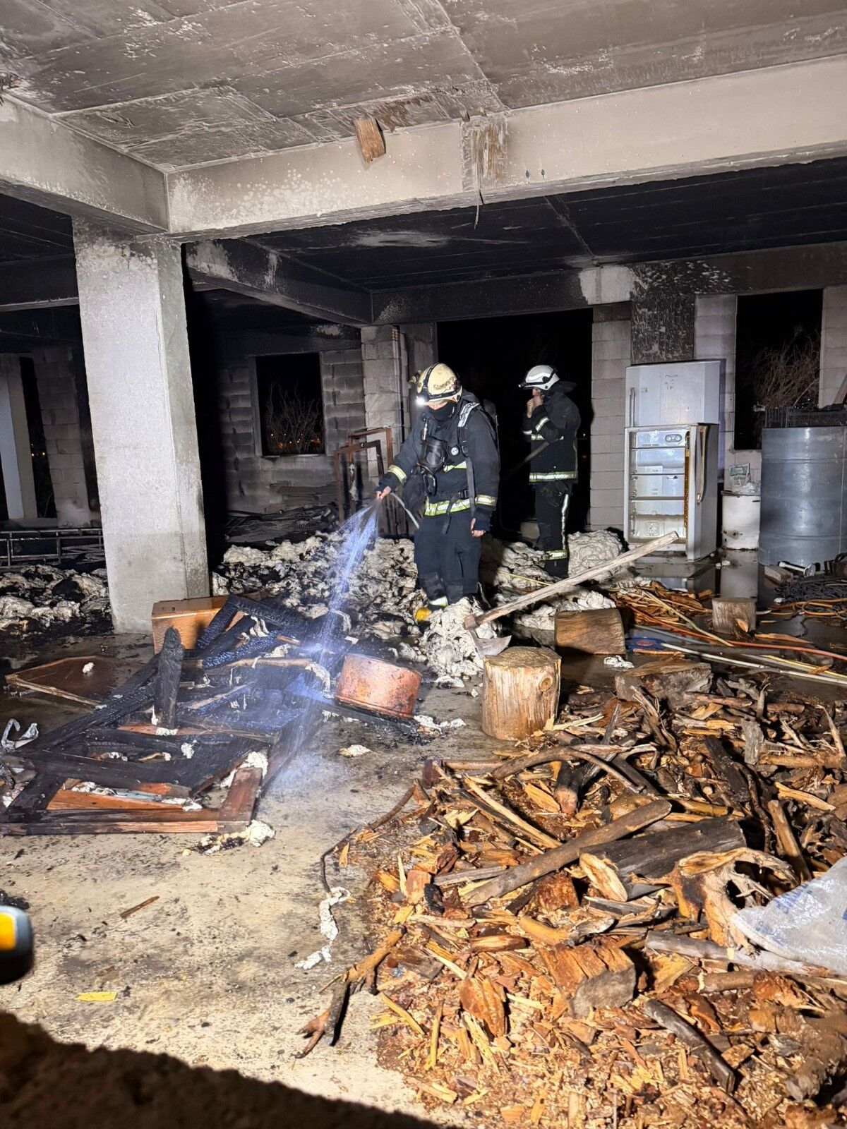 Antalya'da Depo Yangını Korkuttu!1