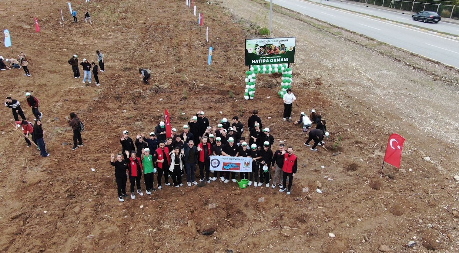 Antalya'da 'Gelecek Sizinle Gülecek' Projesi3