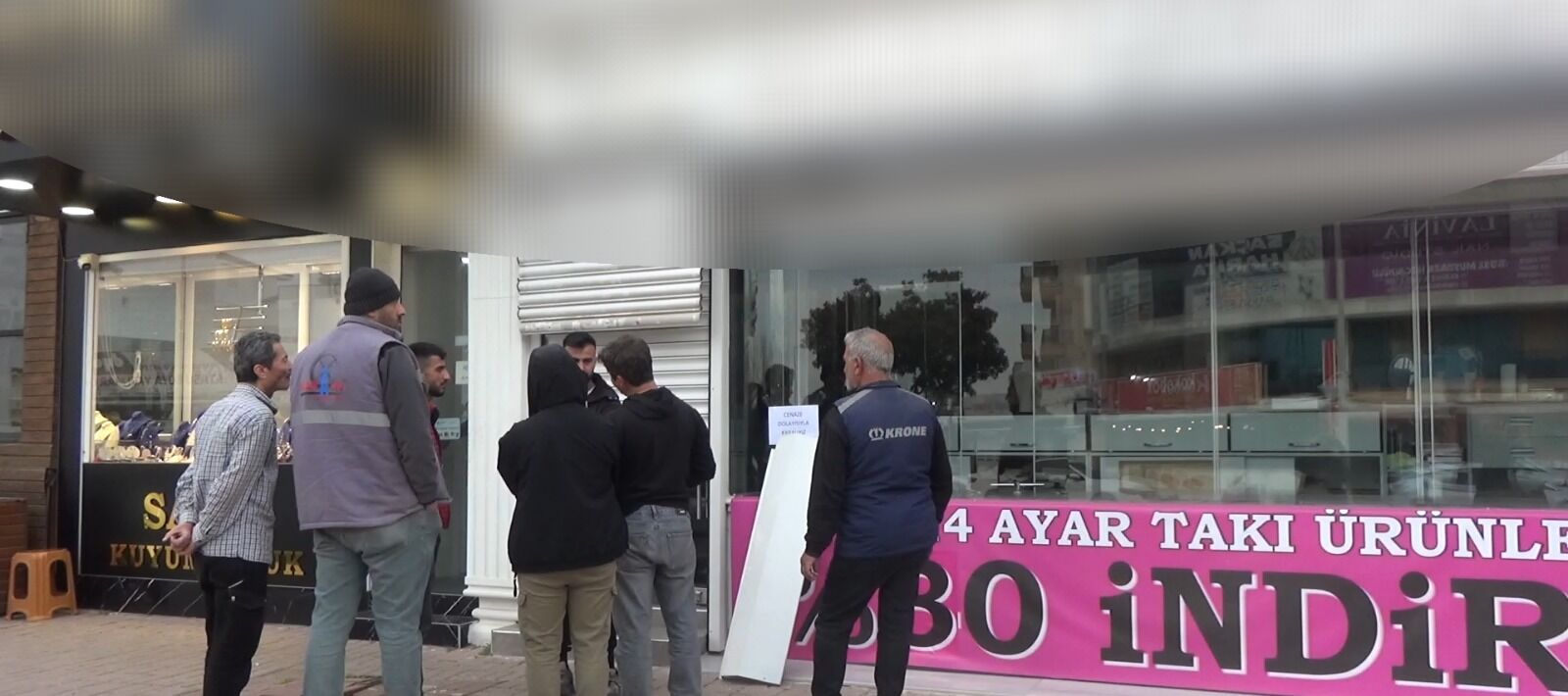 Antalya'da Kuyumcudan Milyonluk Vurgun1