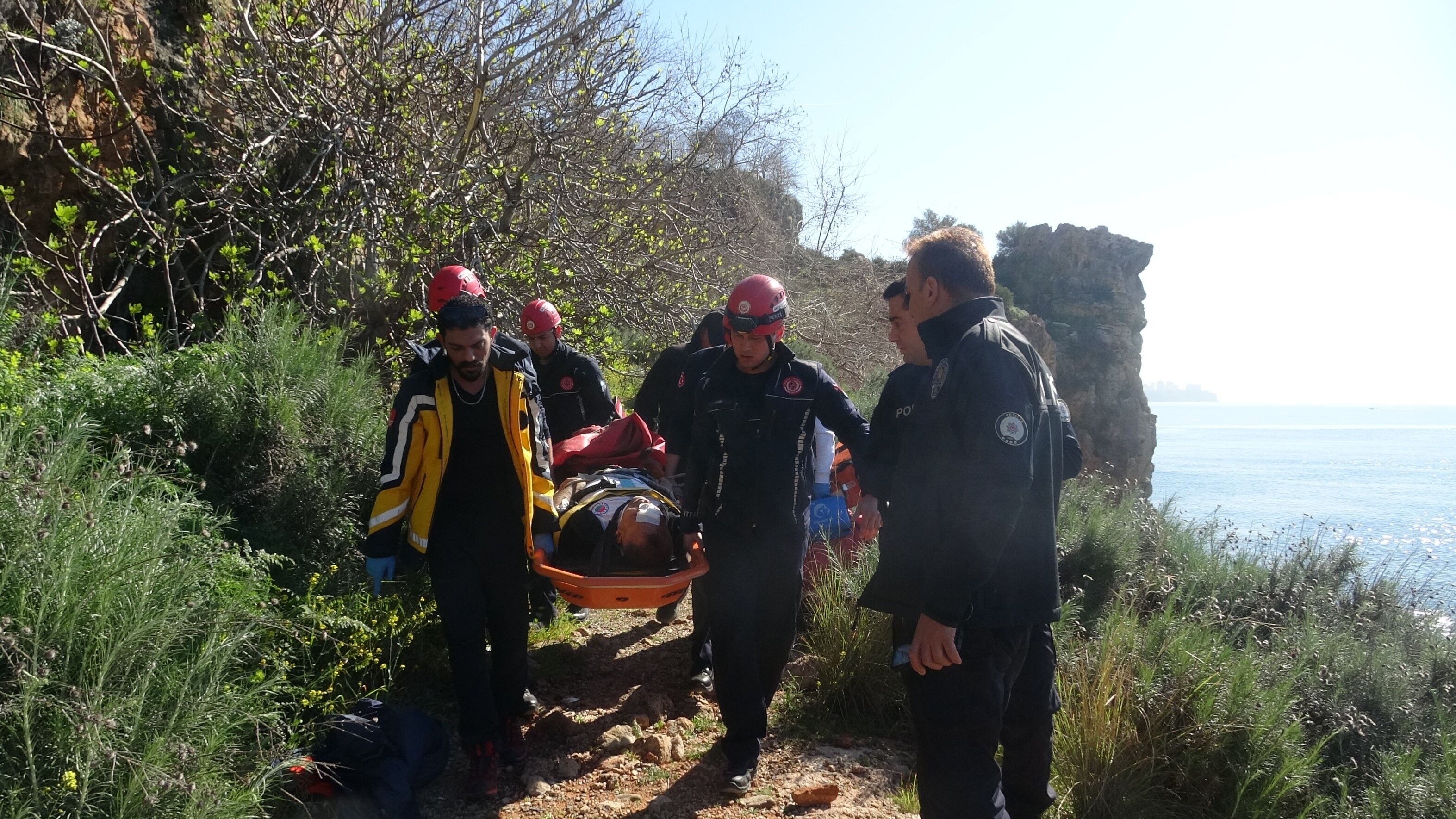 Falezlerden Düştü3