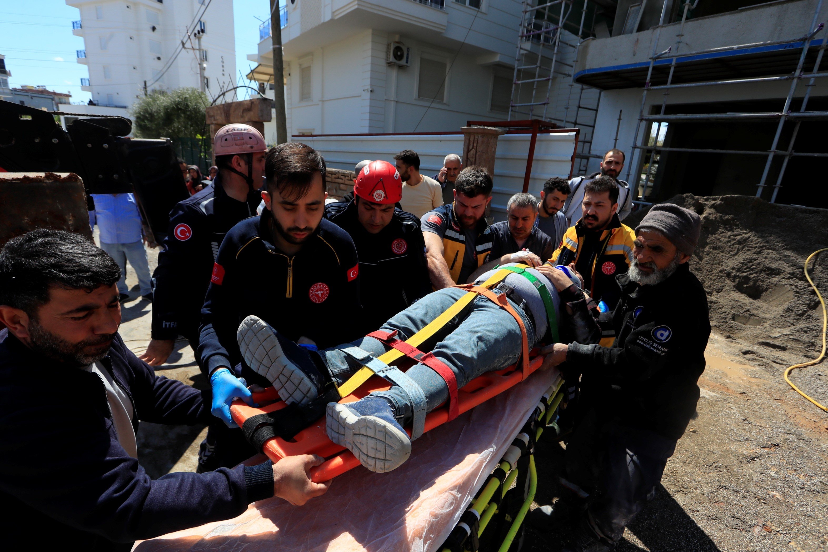 Kepez Insaat Iscisi Iskeleden Dustu4