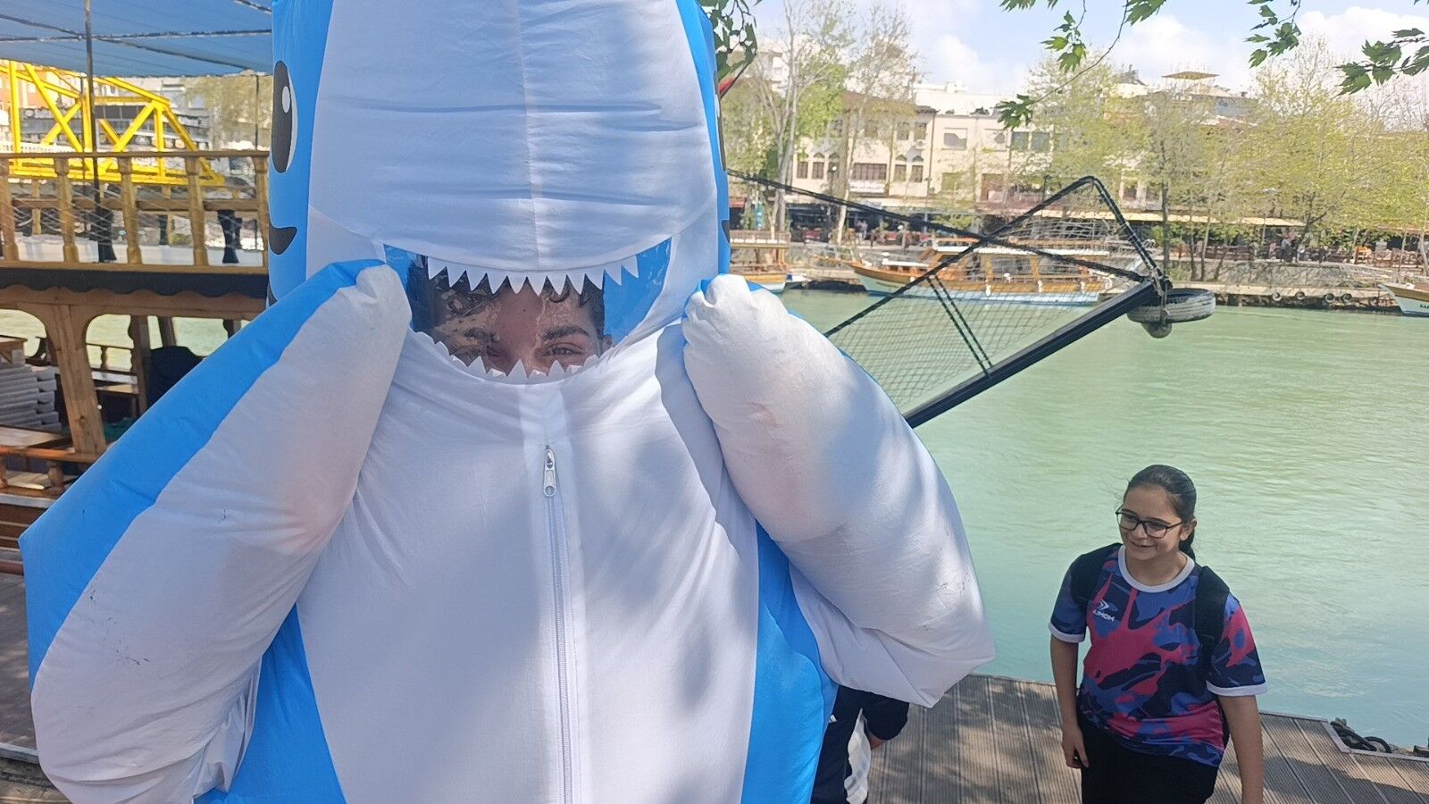 Köpek Balığı Kostümü