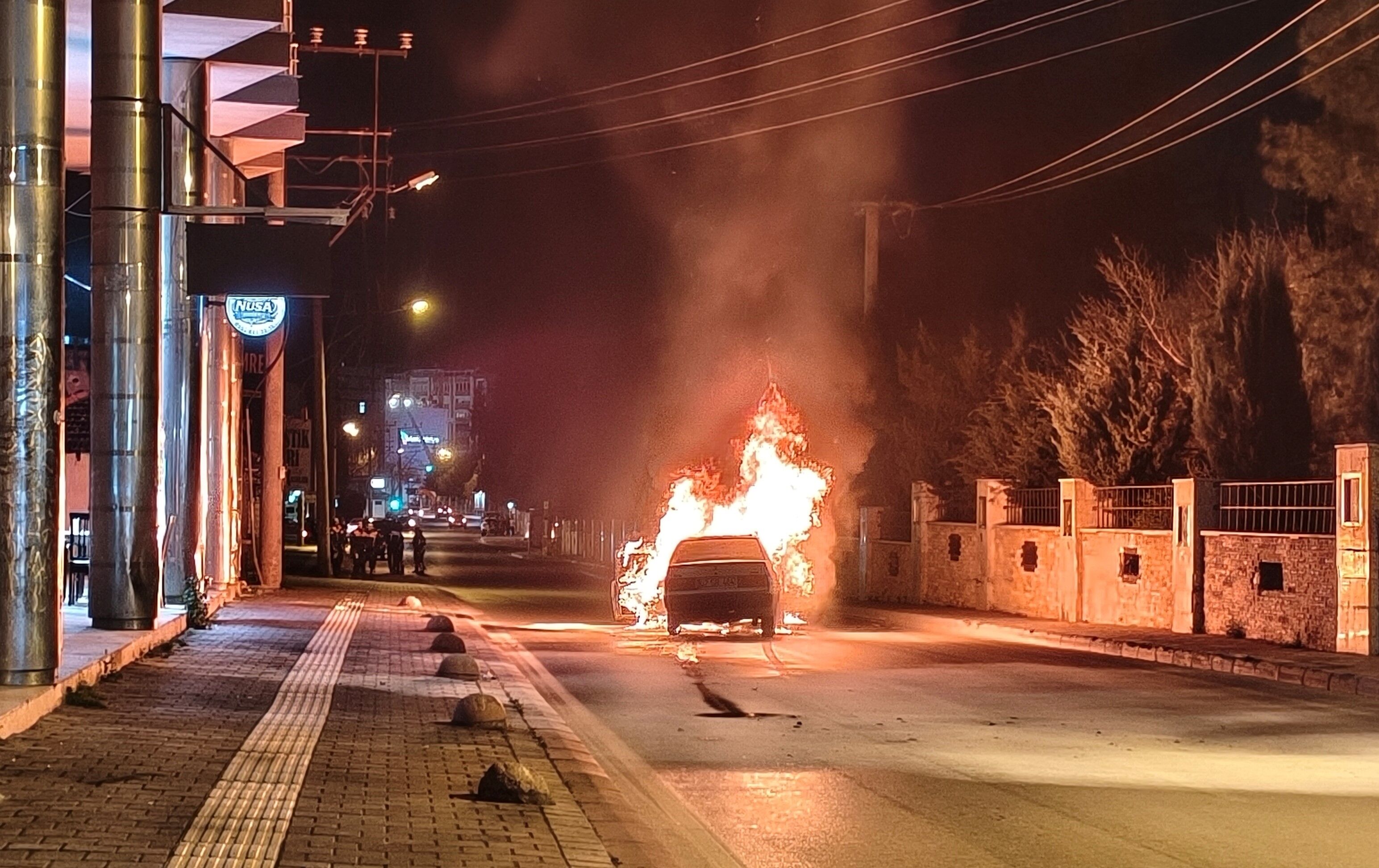 Murapaşa Araç Yangını4