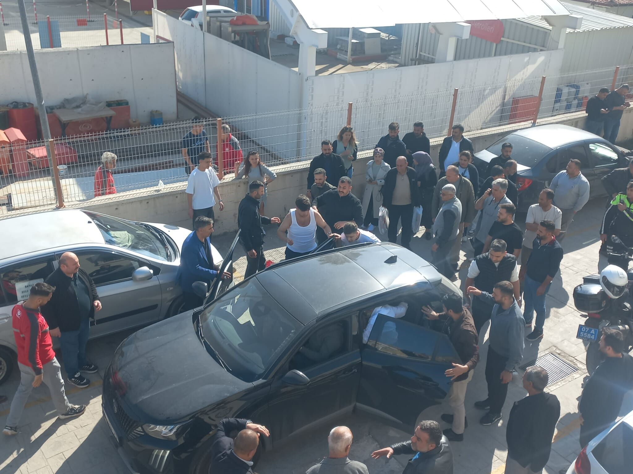 O T O M O B I L I N E B I N E R K E N S I L A H L I S A L D I R I2