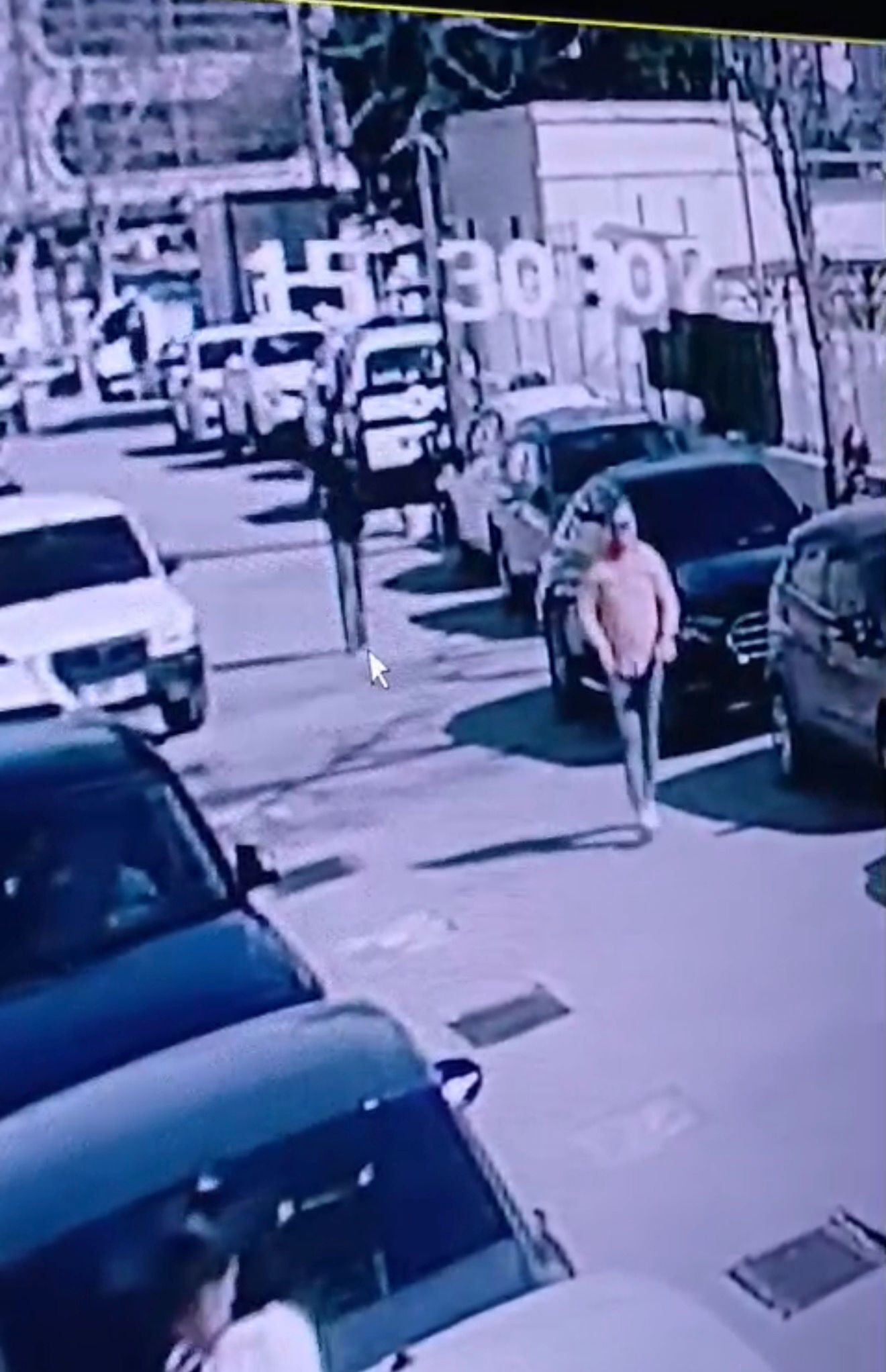 O T O M O B I L I N E B I N E R K E N S I L A H L I S A L D I R I5