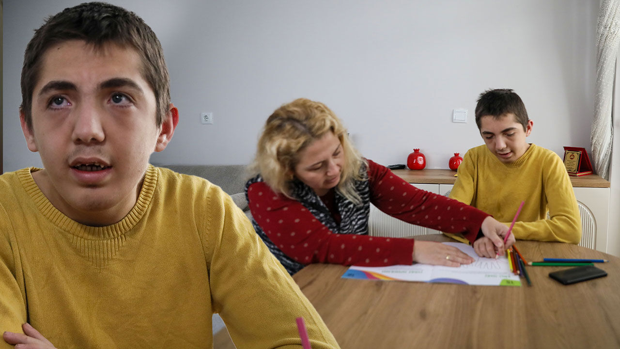 Otizmli Mehmet Merdivenden Dustu