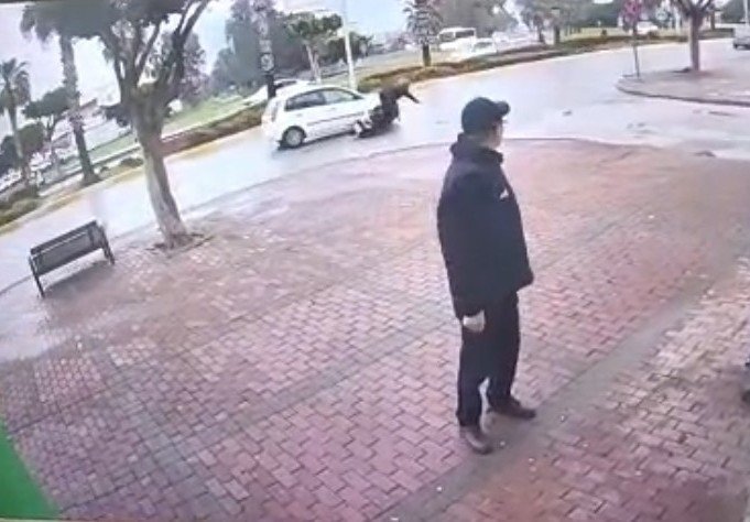 Antalya Bisiklet Kazası 01