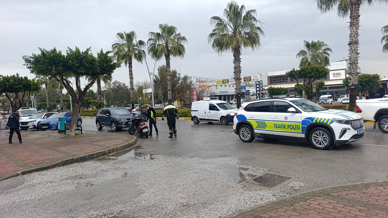 Antalya Bisiklet Kazası 03