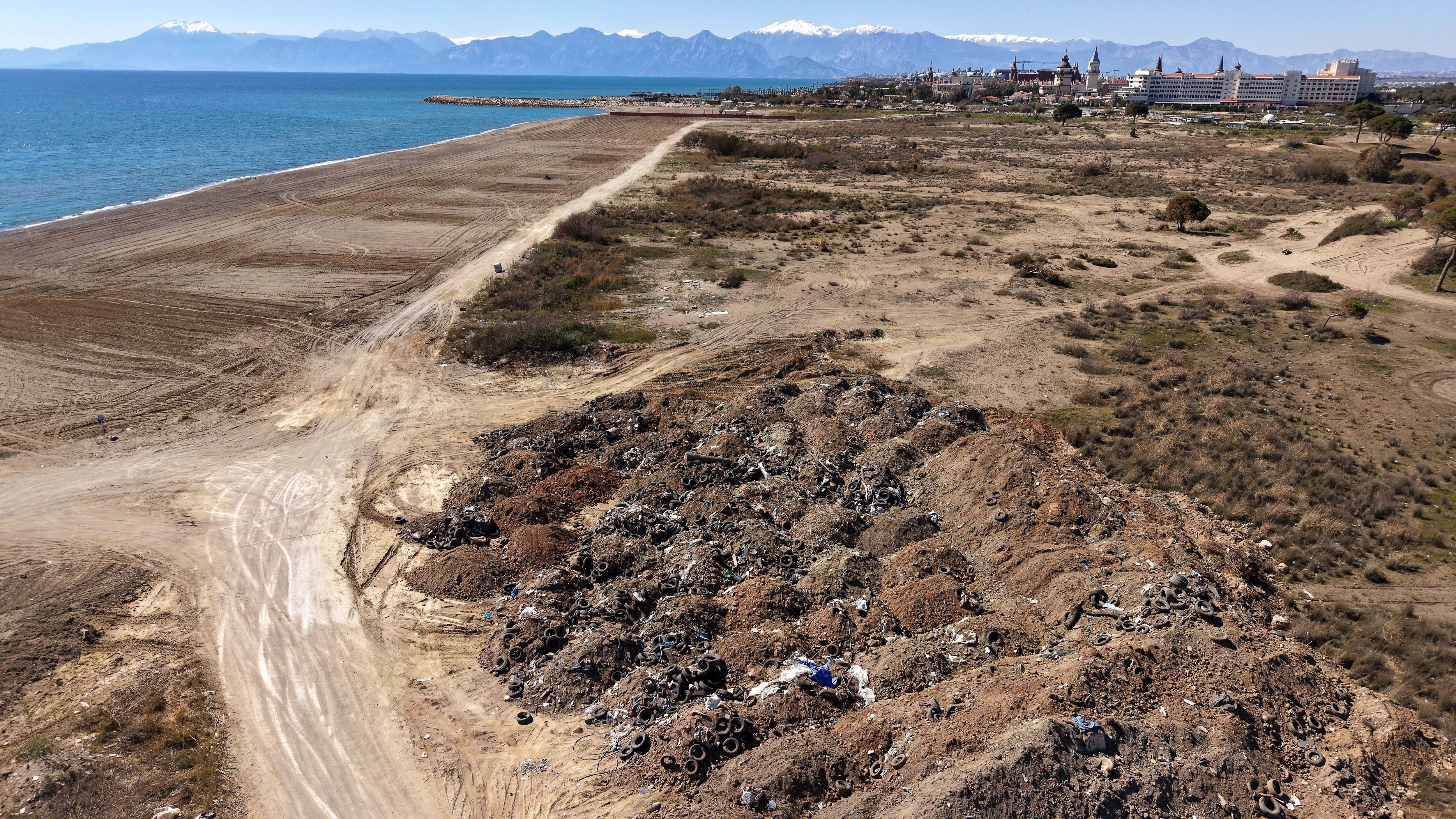 C A R E T T A K U M S A L I N D A K I T E M I Z L I K C A L I S M A S I N 1208144 359294