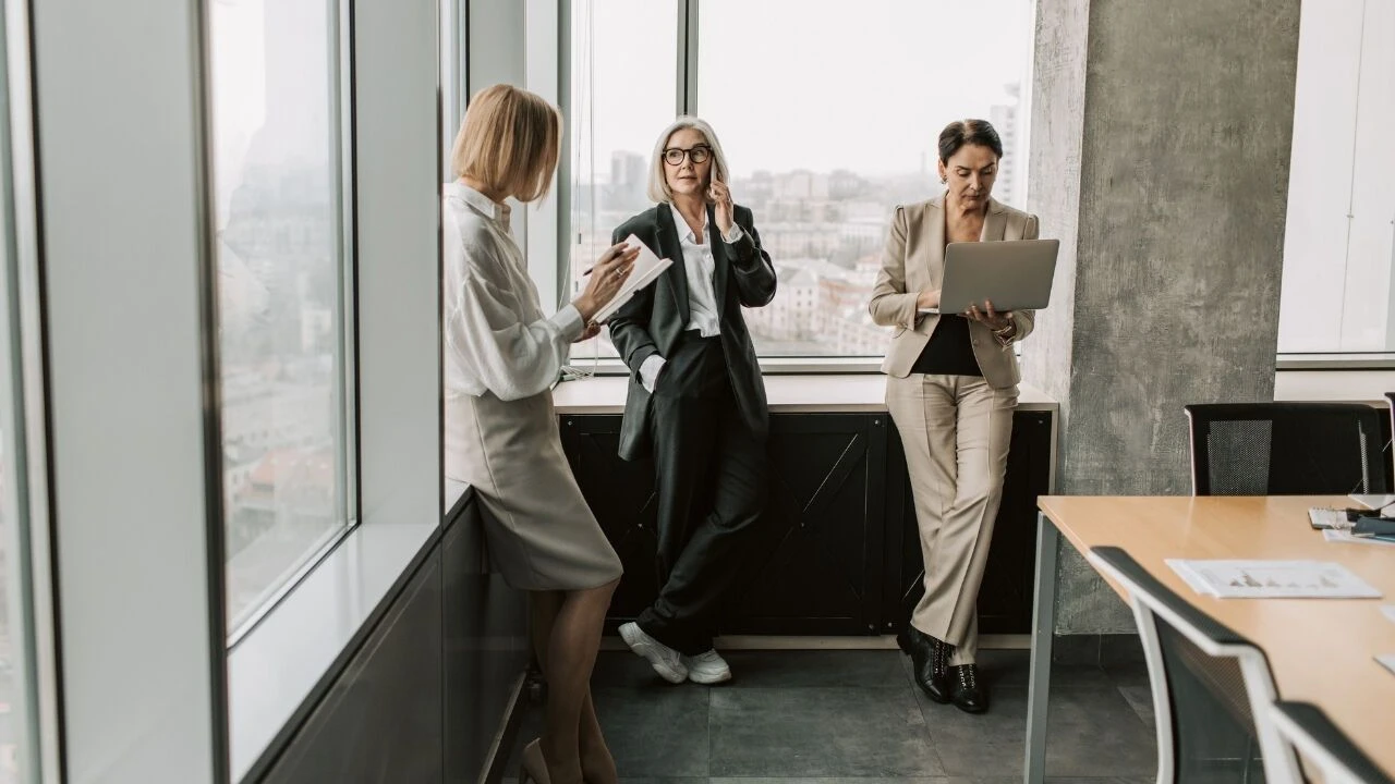 Türkiye Nüfusunda Kadınların Eğitim ve Yaşam Süresi Başarısı Dikkat Çekiyor