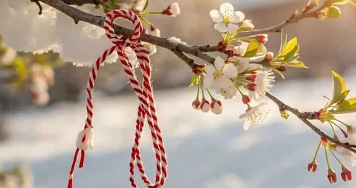 Baharın Müjdecisi Marteniçka Bilekliklerinin Çıkarılma Zamanı ve Köklü Geleneklerin Şifreleri