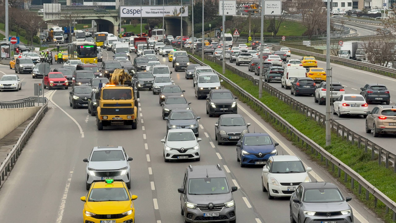 Bayramda yola çıkacak sürücüleri ilgilendiriyor! Yeni cezalara dikkat
