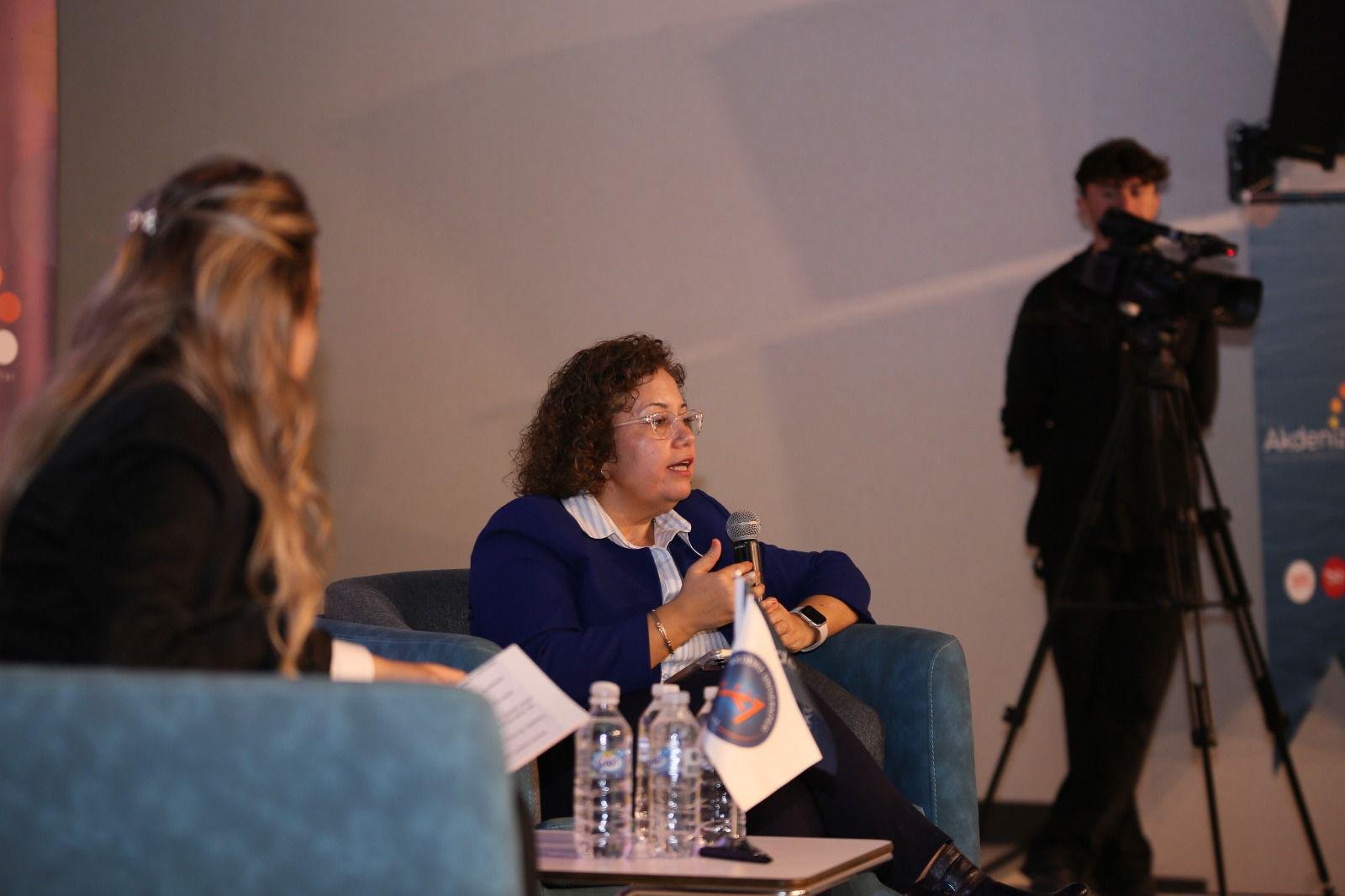 Antalya Bilim Merkezinde ‘ Sinav Kaygisi Konusuldu 3