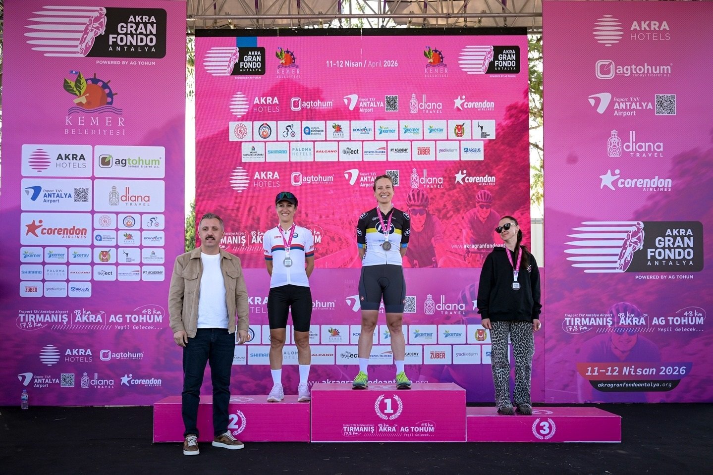 Akra Gran Fondo Antalya'da Dereceye Girenler Ödüllerine Kavuştu3