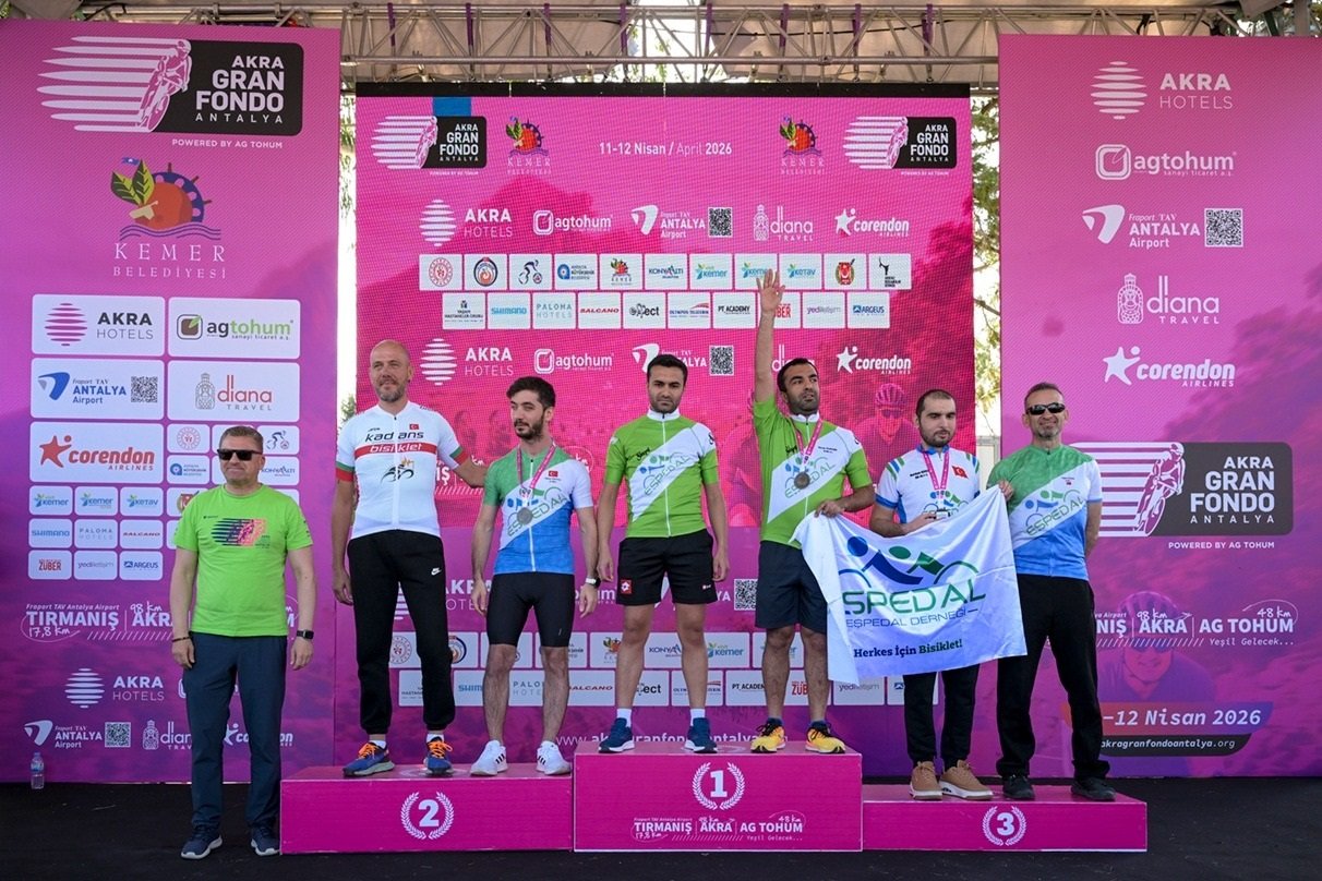 Akra Gran Fondo Antalya'da Dereceye Girenler Ödüllerine Kavuştu8