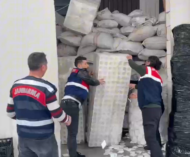 Antalya Kacak Kozmetik Depo Baskin1