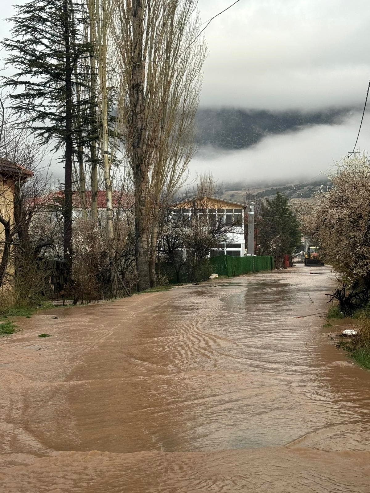 Antalya Saganak Elmali4