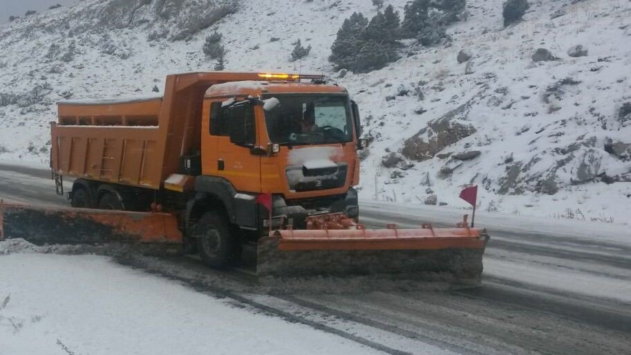 Antalya Yolu Beyaza Büründü4