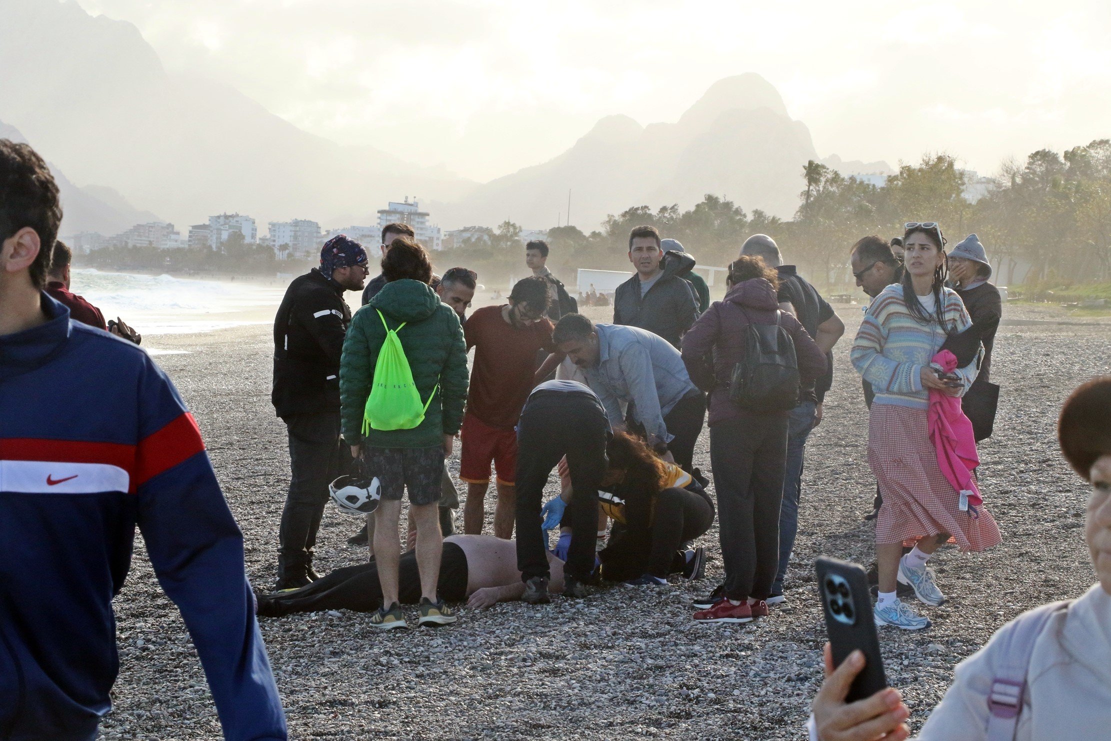 Antalyada Denizde Can Pazarı3