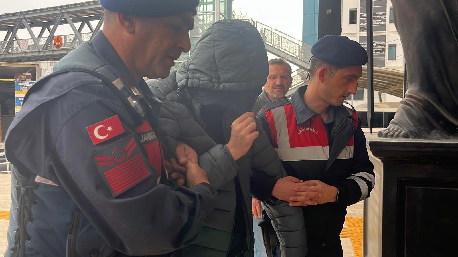 Antalya'da Saldırı Paylaşımlarına Tutuklama1