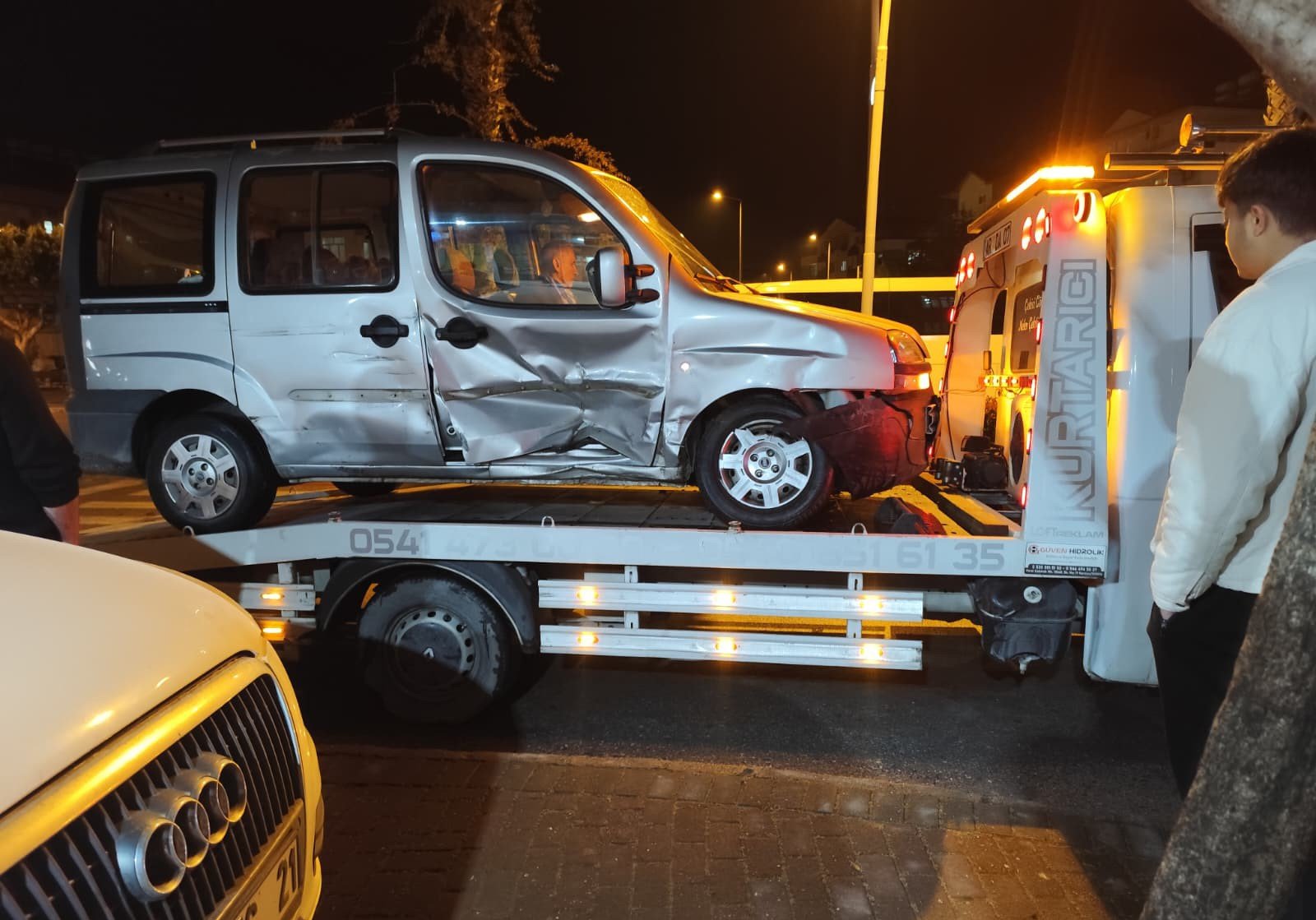 Antalya'da Ters Yön Faciası Ucuz Atlatıldı-3