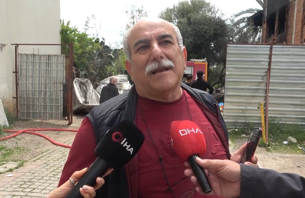 Balbey Mahallesi Metruk Bina Yangin8