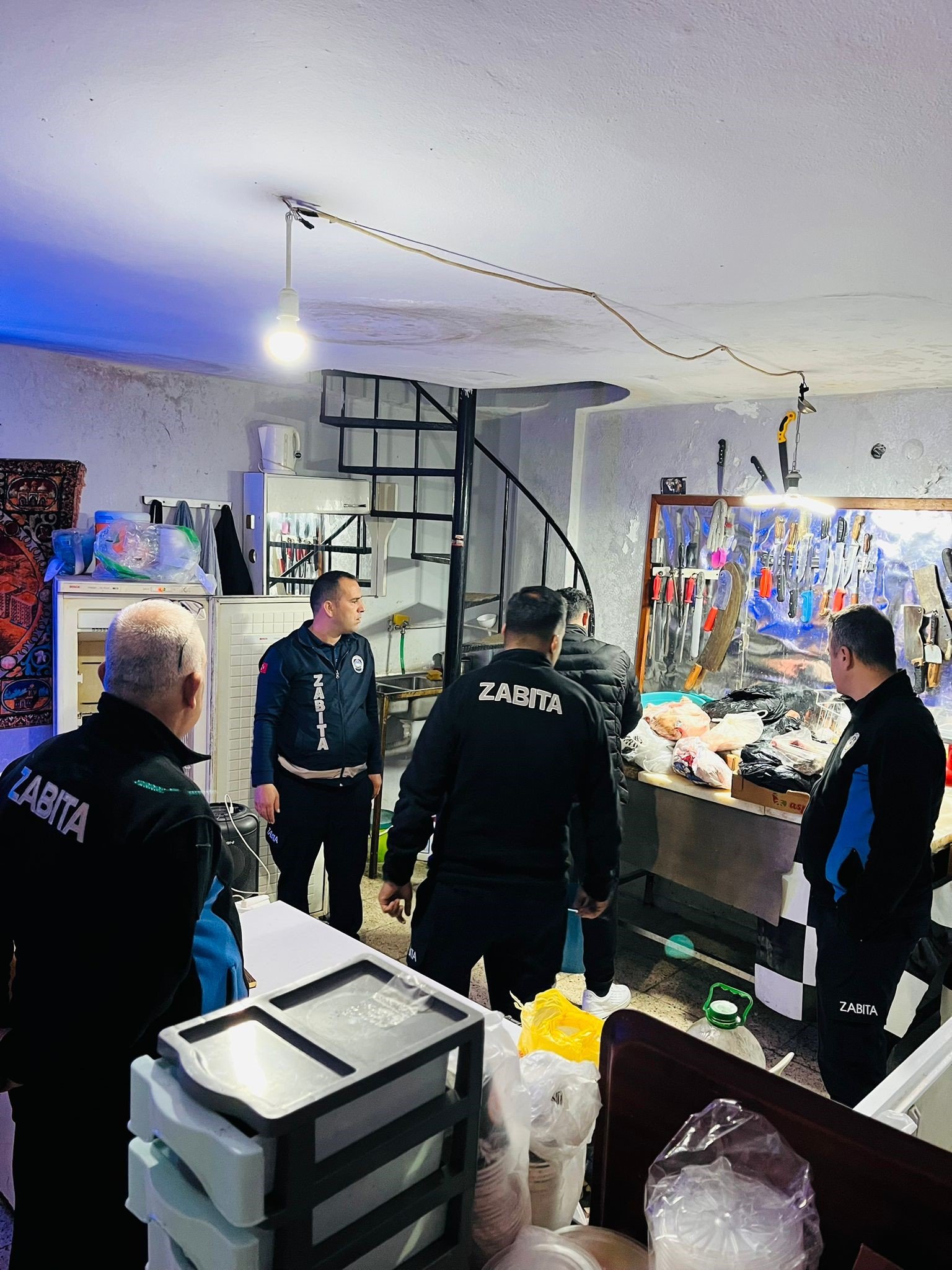 Bozulmuş Etleri Satacaklardı