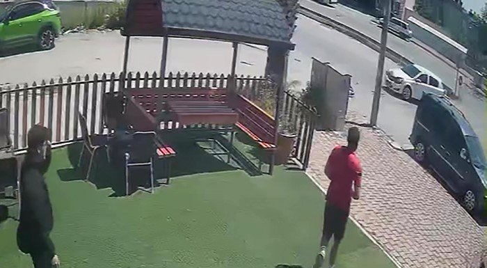 Kepez Habipler Mahallesi Kaza Yarali2