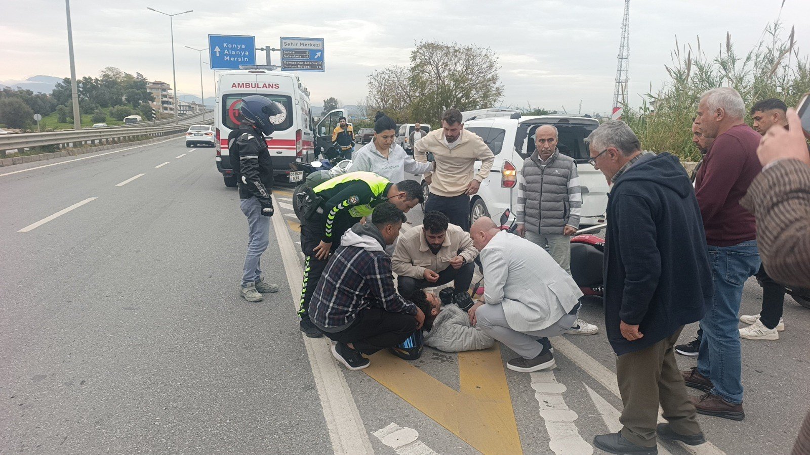 Manavgat Antalya Kaza Motosiklet Yarali6