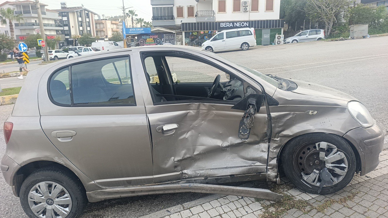 Manavgat Side Mahallesi Kaza3