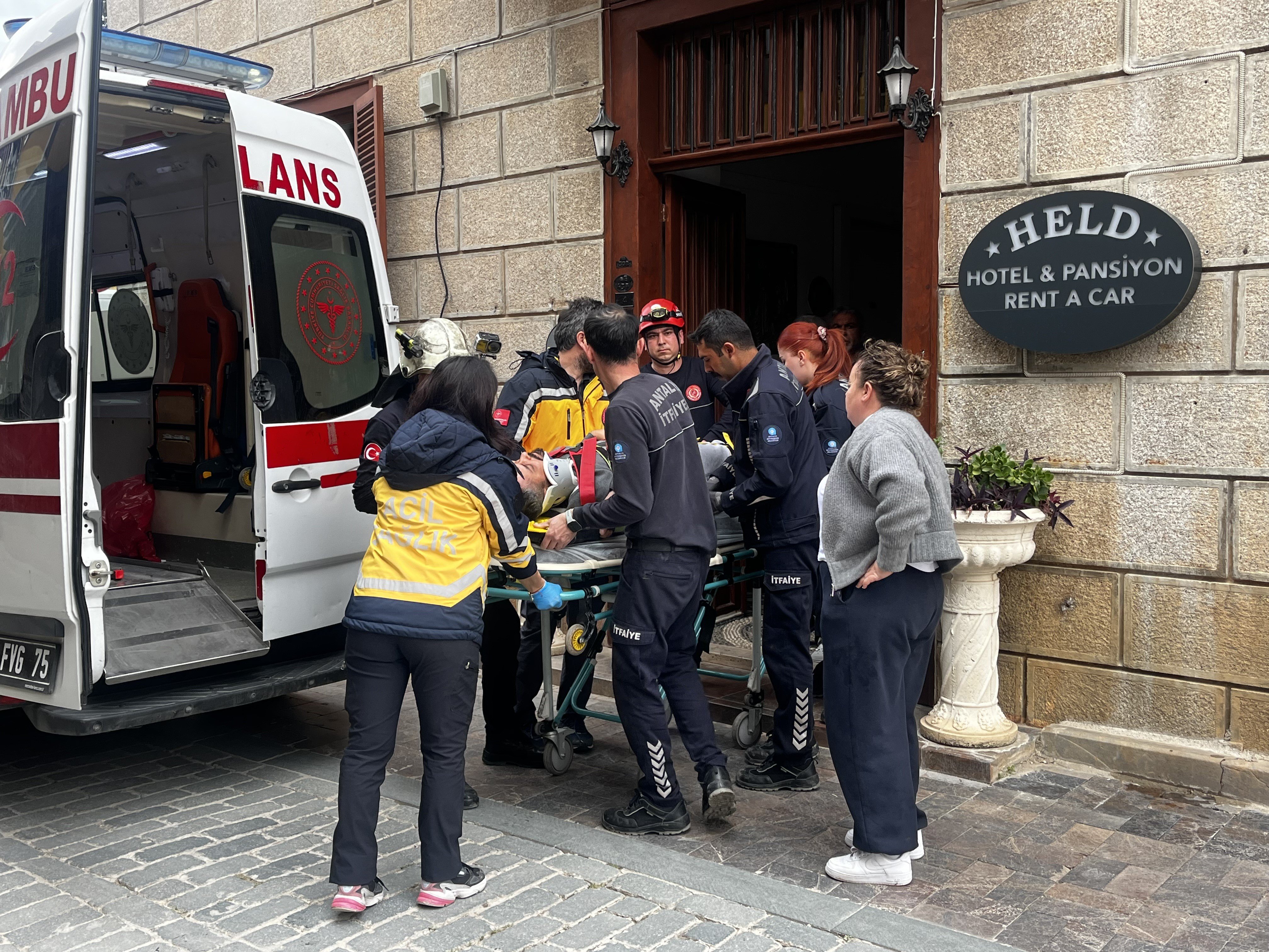 Muratpasa Antalya Depo Yuksekten Dustu2