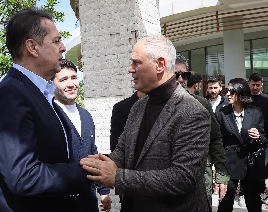 Save Clip. App 657798279 18572679274027972 5849171894531630613 N