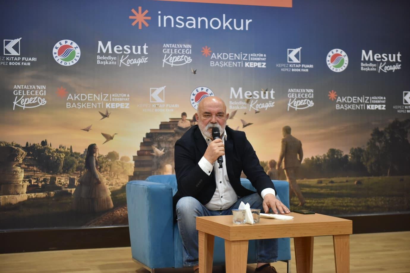 Turk Sinemasinin Usta Oyuncusu Ercan Kesal, Kepez Kitap Fuarinda Okumanin Onemine Dikkat Cekti; 5