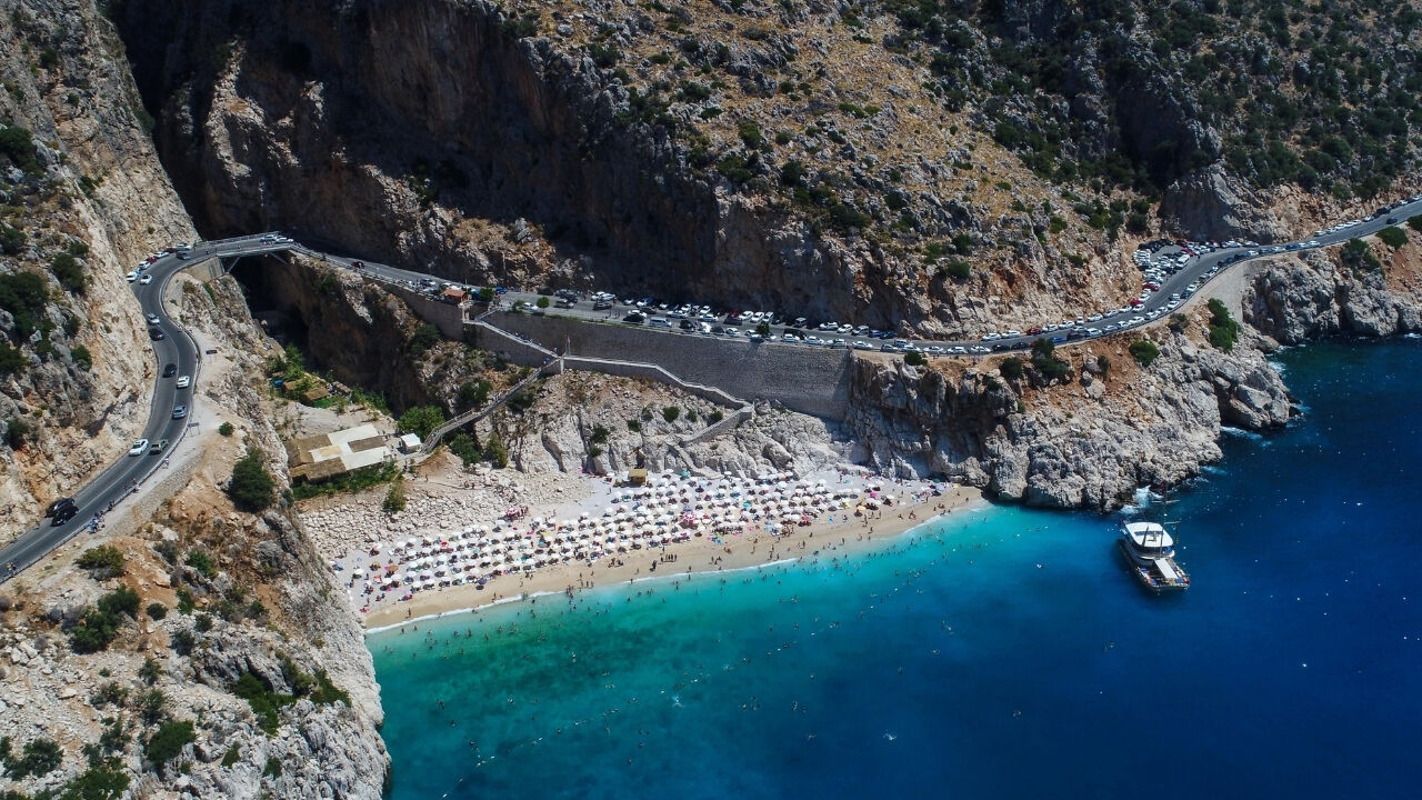 Antalya Bayram Turizmi 180 Milyar2
