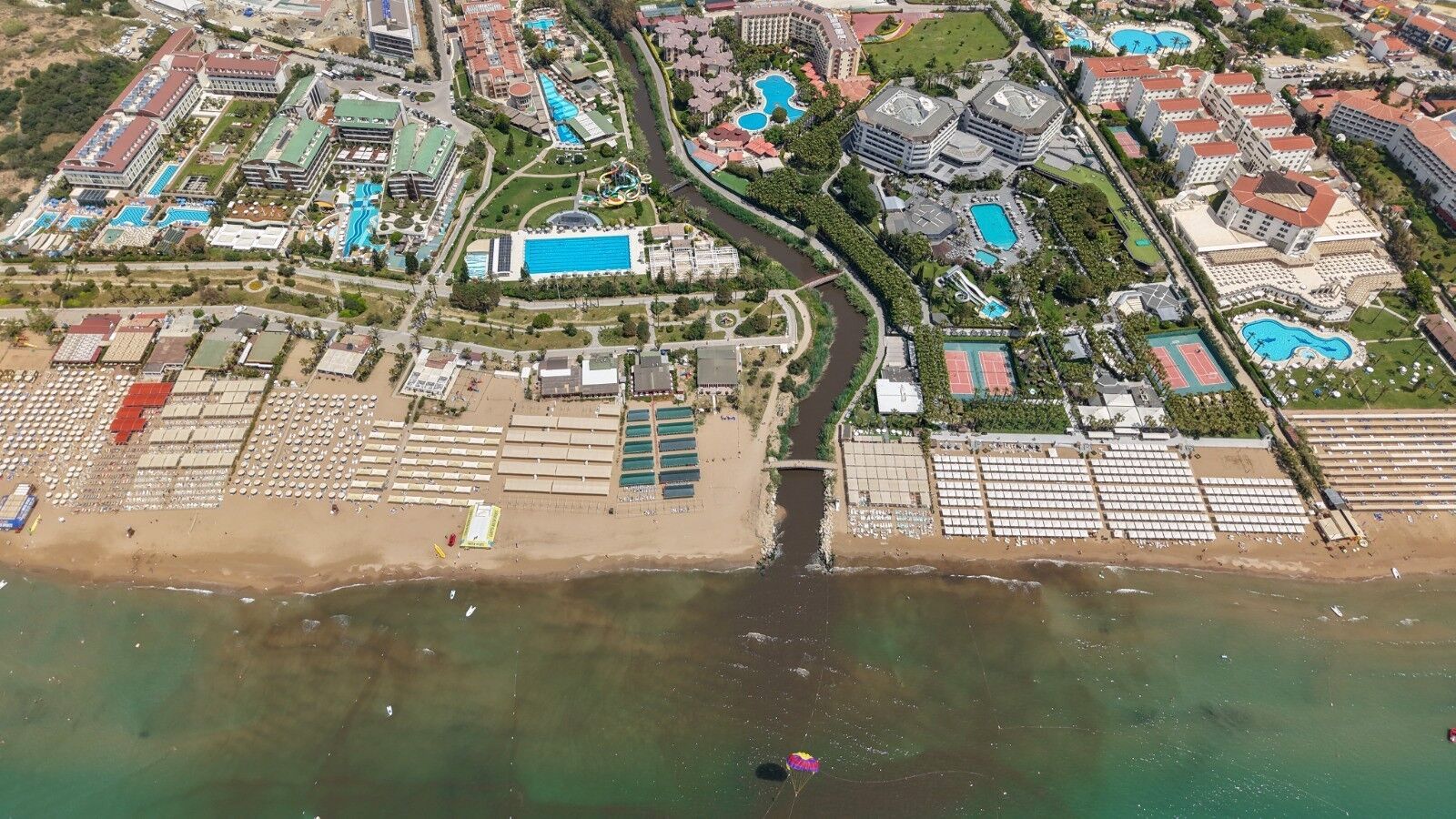Antalyada Deniz Kirlendi3