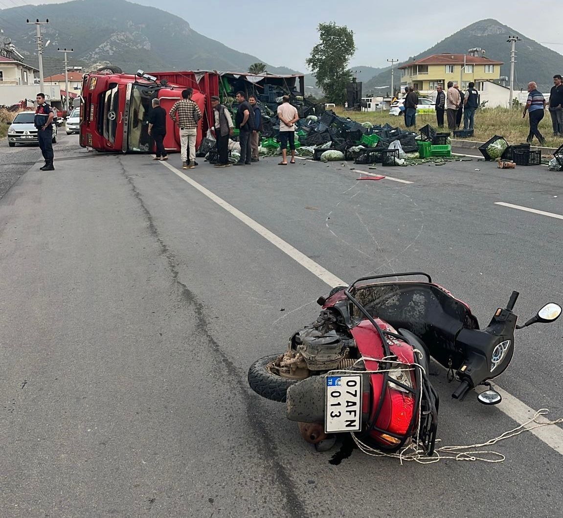 Gazipasa Antalya Sebze Yuklu Kamyon Antalya Kaza1