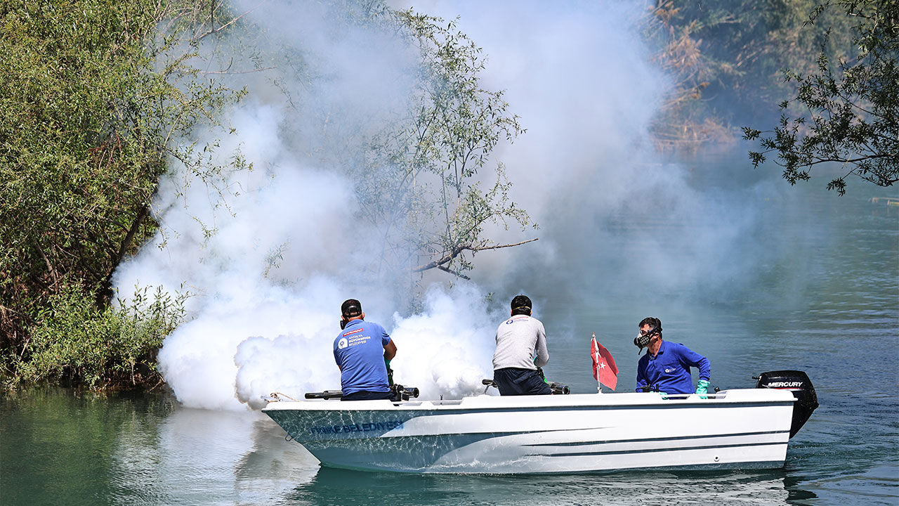 Vektorle Mucadele Antalya1