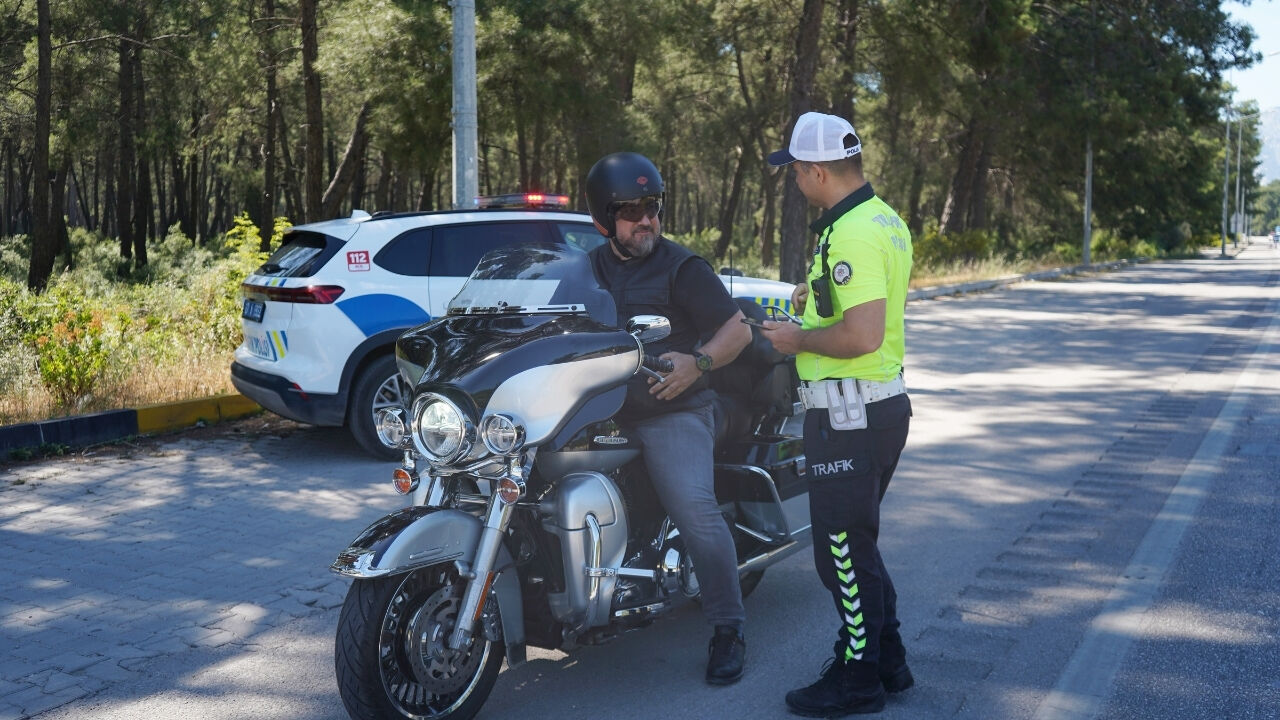 Antalya'da Sürücülere Yeni Nesil Ihbar Sistemi Tanıtıldı Hayat 112 Acil Devrede 2