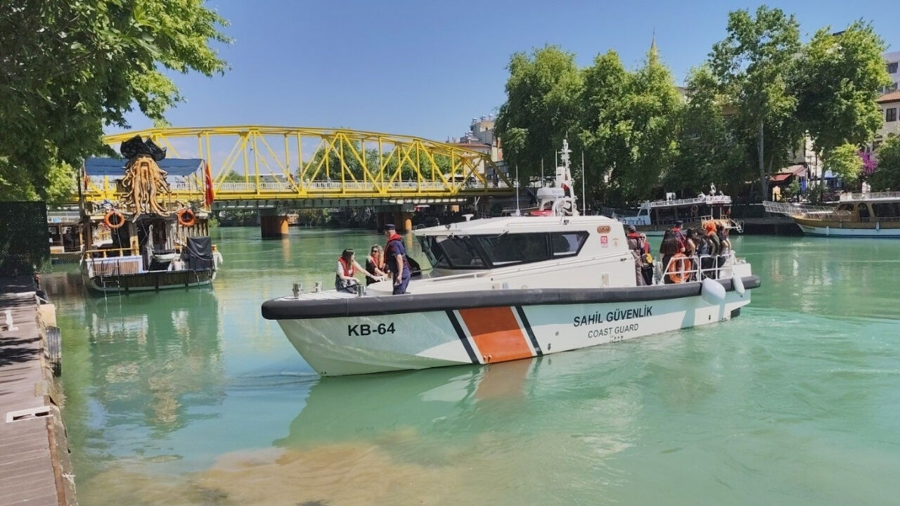 Manavgat’ta 112 Personeline Tıbbi Tahliye Eğitimi