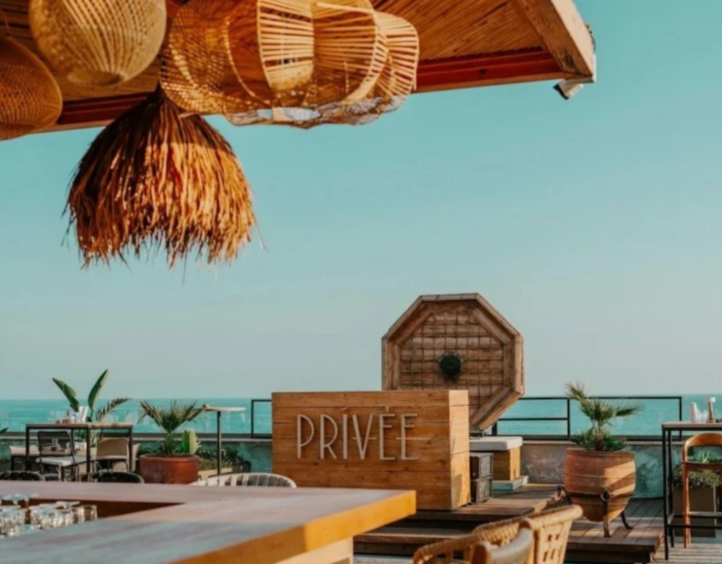 Privee Beach Clup